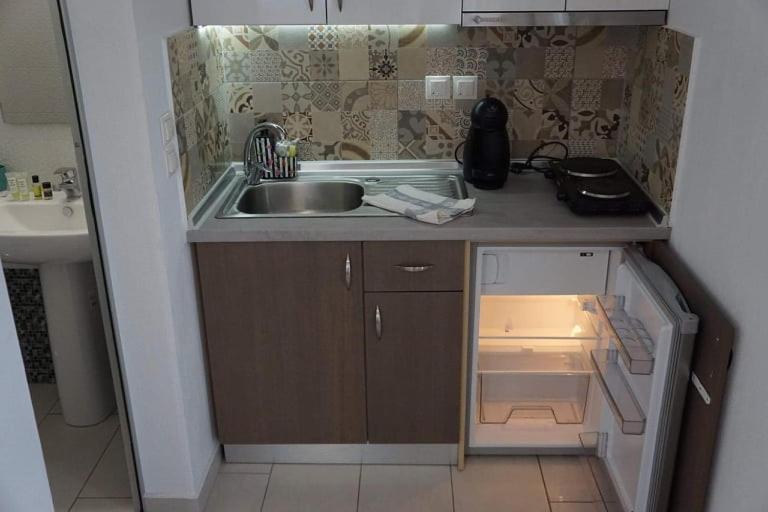 公寓式飯店 Petros House
