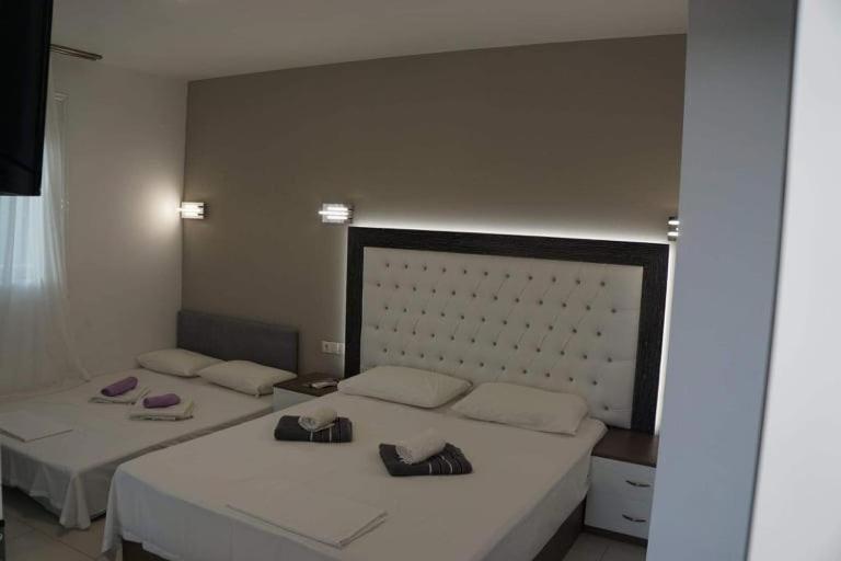 Aparthotel Petros House *