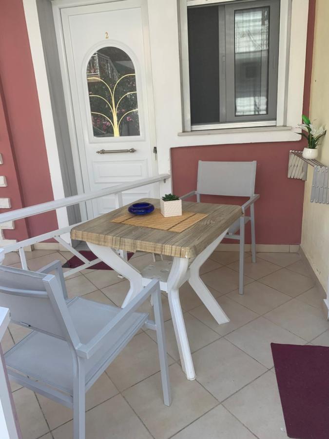 Petros House Aparthotel *